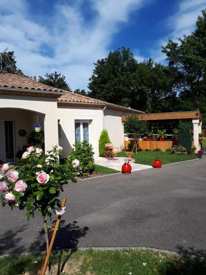 La Chenaie Bed and Breakfast Sainte-Marthe  Εξωτερικό φωτογραφία
